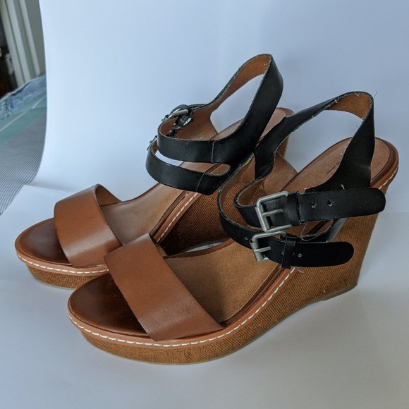 Mossimo Wedges - Picture 1 of 3